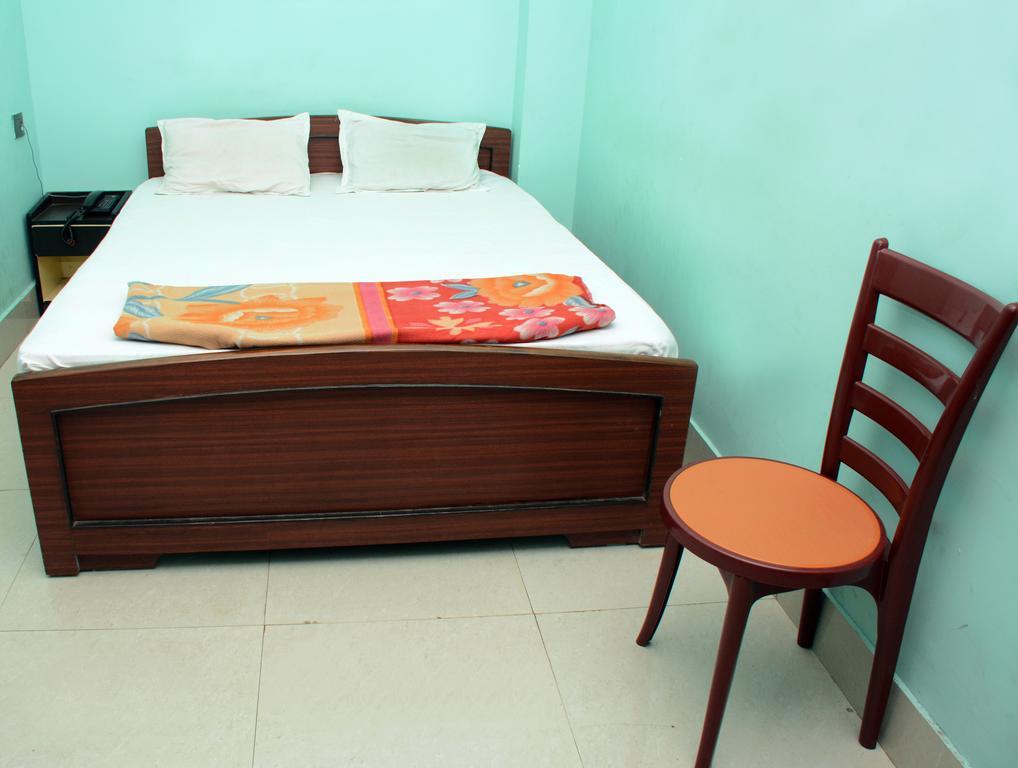 Hotel Nirmal Inn Bhubaneswar Room photo